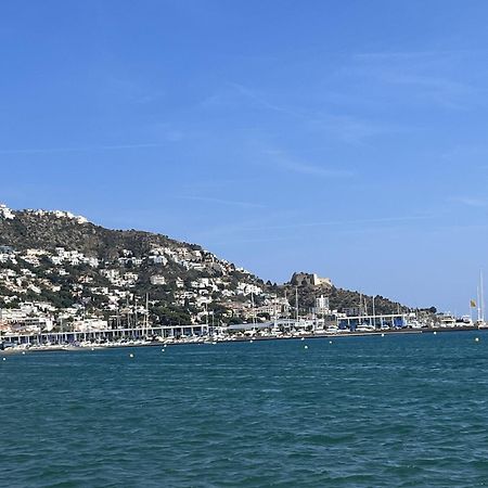 Castell Joncar,30 M De La Playa, 1Era Linea De Mar, Vista Al Mar Apartman Roses Kültér fotó